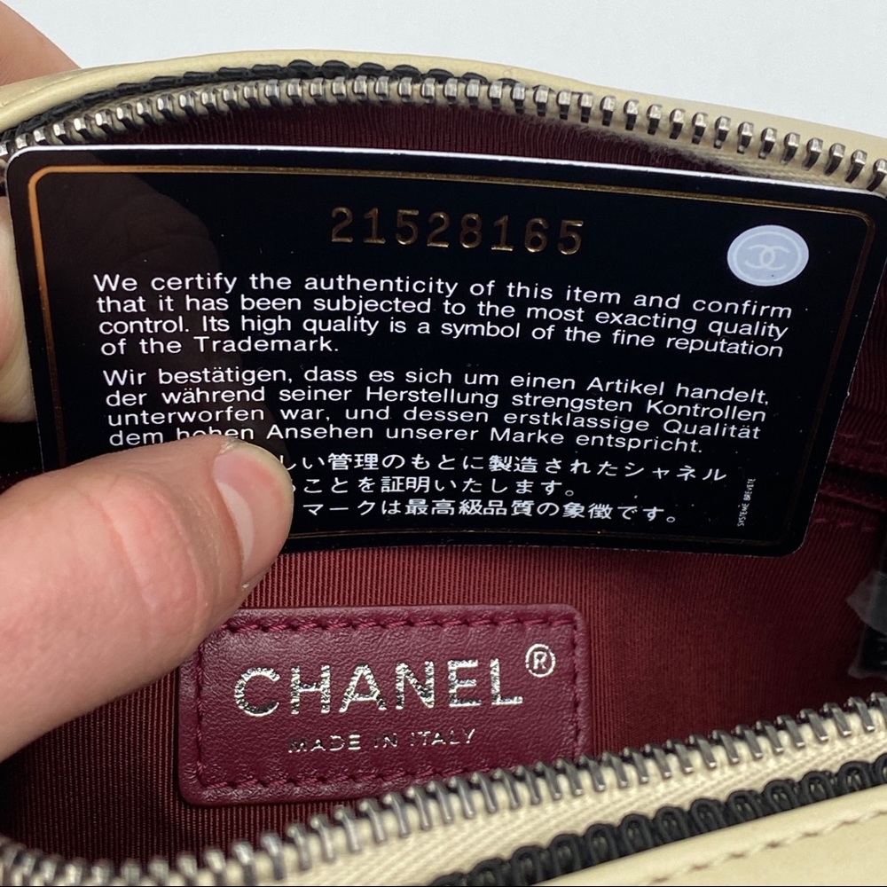 Chanel Bag - Picture 7 of 8